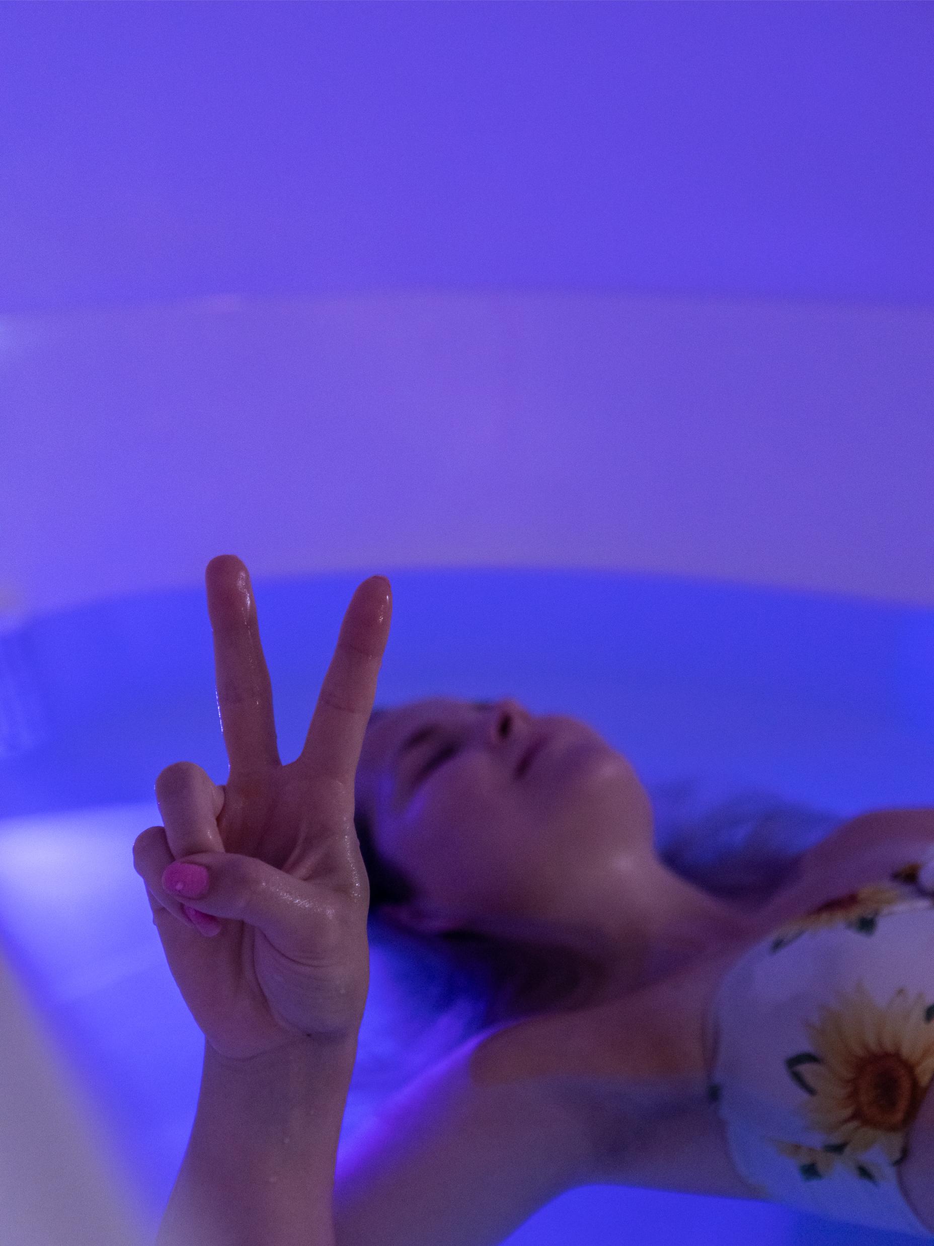 Tutustumistarjous 3x kellunta let it flow rovaniemi